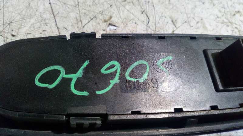 MANDO ELEVALUNAS DELANTERO IZQUIERDO FIAT STILO (192) - vista 4