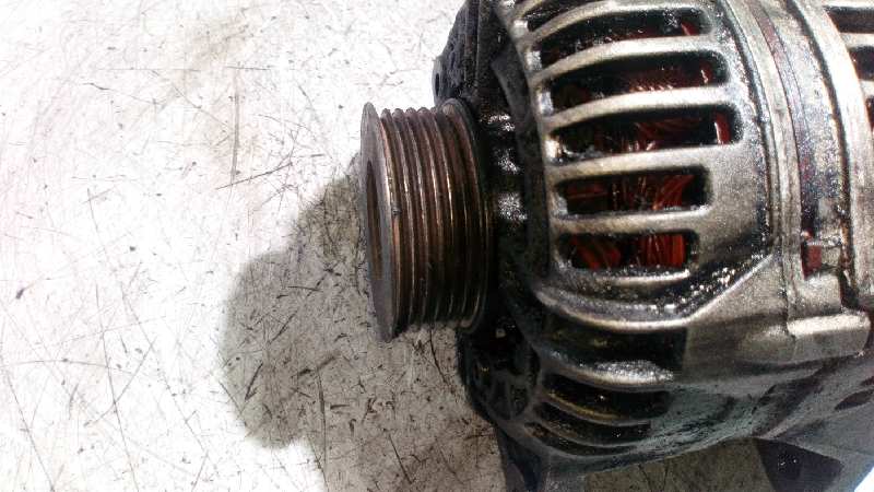 ALTERNADOR AUDI A4 BERLINA (8E) - vista 4