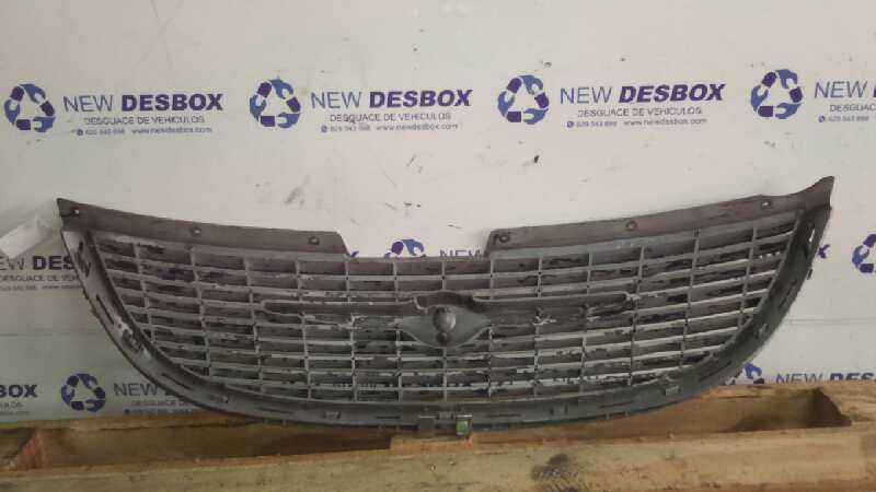 REJILLA DELANTERA CHRYSLER VOYAGER (RG) - vista 2