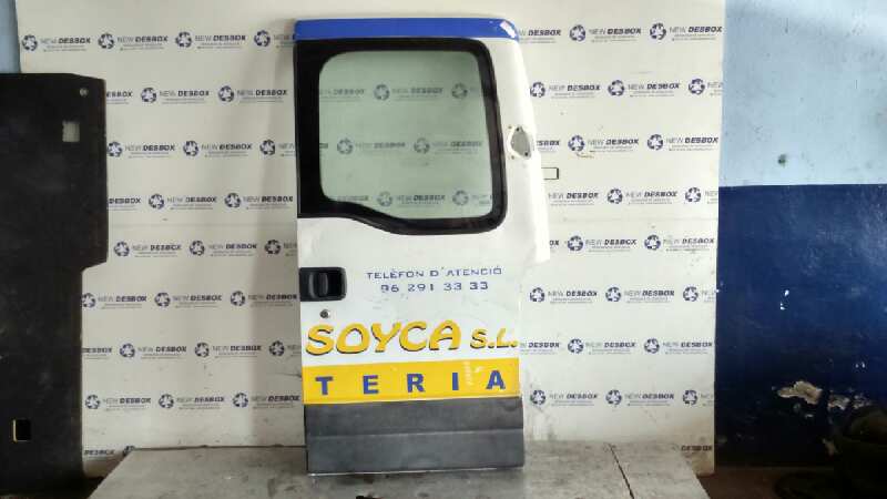 PUERTA TRASERA DERECHA RENAULT MASTER DESDE