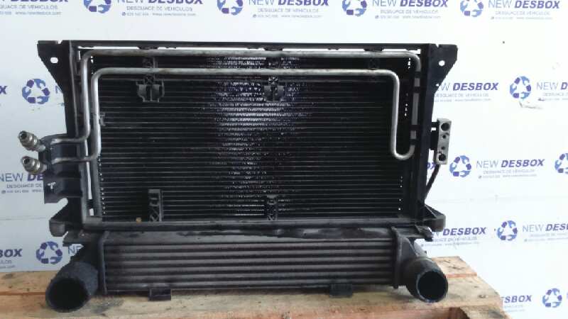 CONDENSADOR / RADIADOR  AIRE ACONDICIONADO BMW SERIE 5 BERLINA (E39) - vista 2