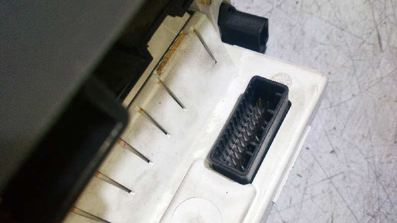 PANTALLA MULTIFUNCION RENAULT LAGUNA II (BG0) - vista 2