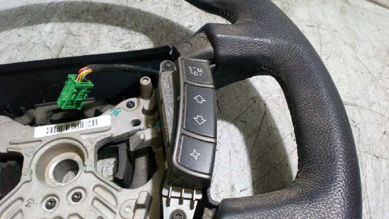 VOLANTE BMW SERIE 7 (E65/E66) - vista 4