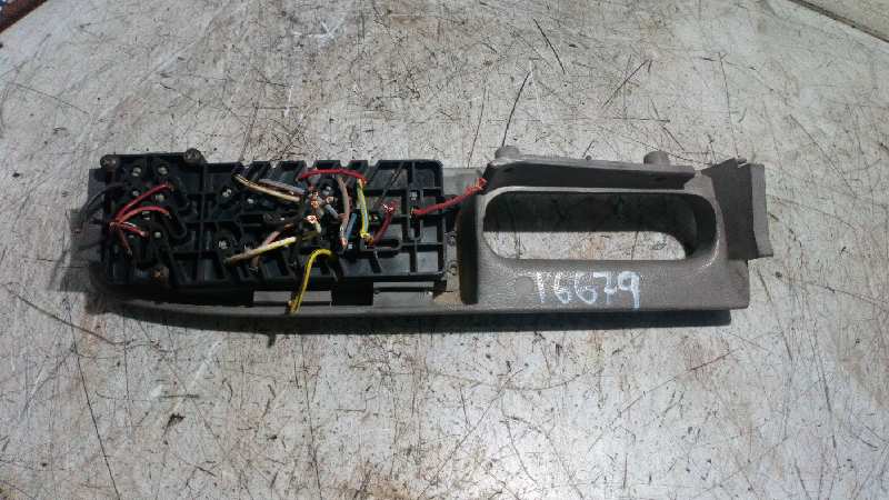 MANDO ELEVALUNAS DELANTERO IZQUIERDO FORD EXPLORER - vista 2