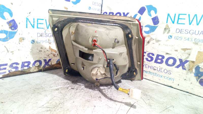 PILOTO PORTON DERECHO KIA CARENS - vista 2