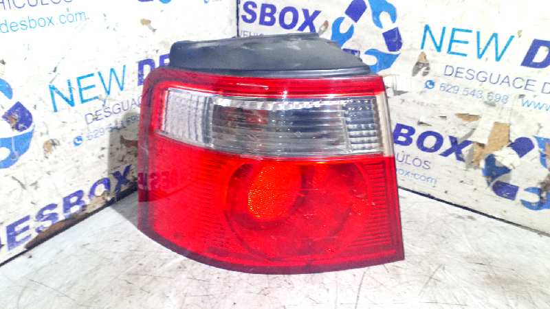 PILOTO TRASERO IZQUIERDO KIA CARENS