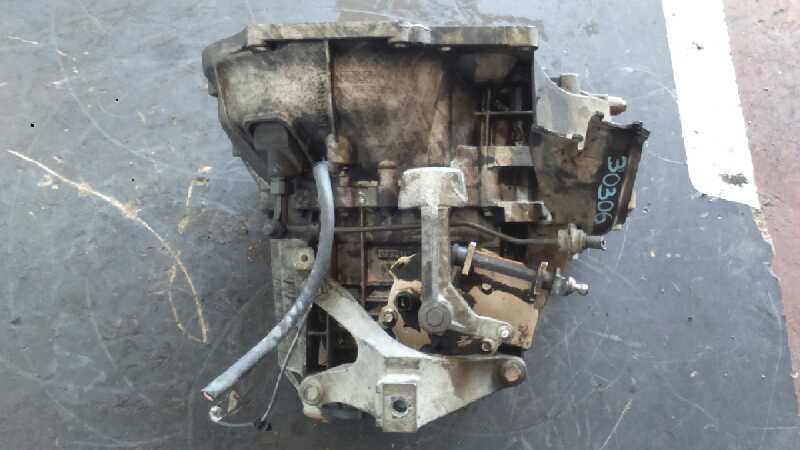 CAJA CAMBIOS FORD FOCUS BERLINA (CAP) - vista 2