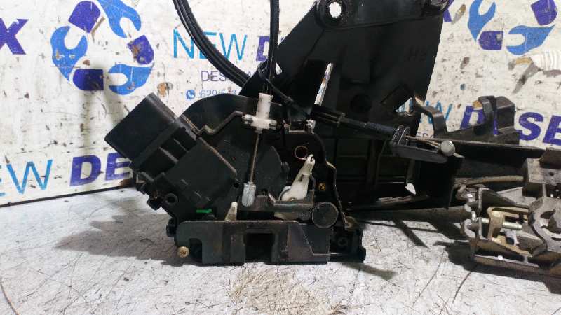 CERRADURA PUERTA DELANTERA DERECHA FORD FOCUS BERLINA (CAP) - vista 7