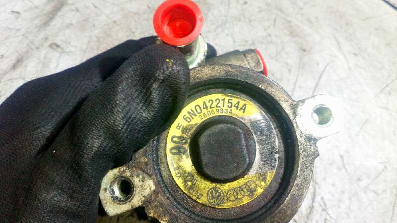 BOMBA DIRECCION VOLKSWAGEN POLO BERLINA (6N1) - vista 4