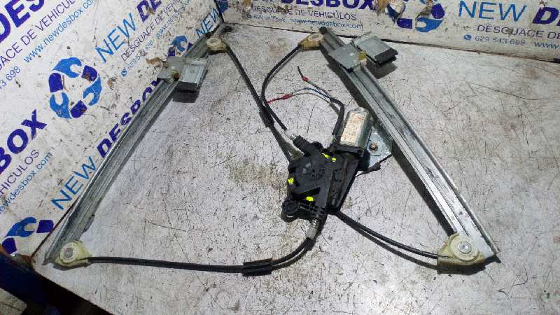 ELEVALUNAS DELANTERO IZQUIERDO VOLKSWAGEN GOLF III BERLINA (1H1)