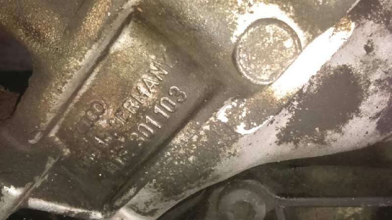 CAJA CAMBIOS AUDI A6 BERLINA (C4) - vista 3