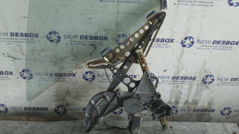 ELEVALUNAS TRASERO IZQUIERDO MERCEDES-BENZ CLASE S (W126) - vista 4