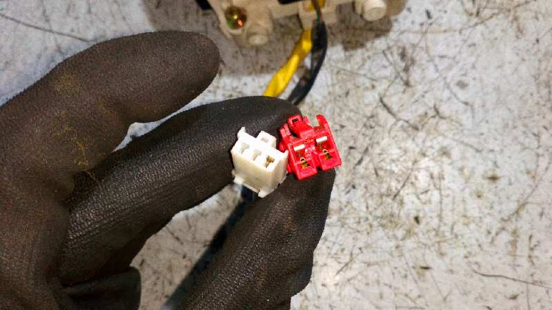 MANDO MULTIFUNCION MITSUBISHI L 200 (K6/7) - vista 6