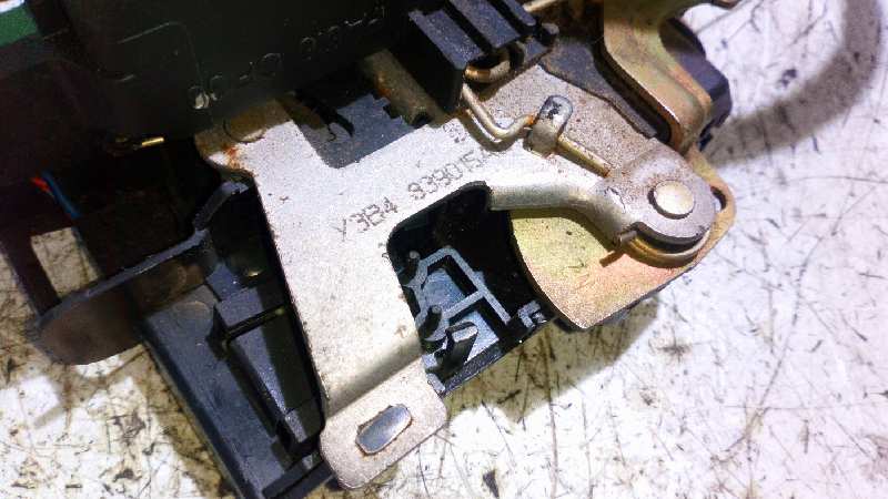 CERRADURA PUERTA DELANTERA IZQUIERDA VOLKSWAGEN POLO (9N1) - vista 3