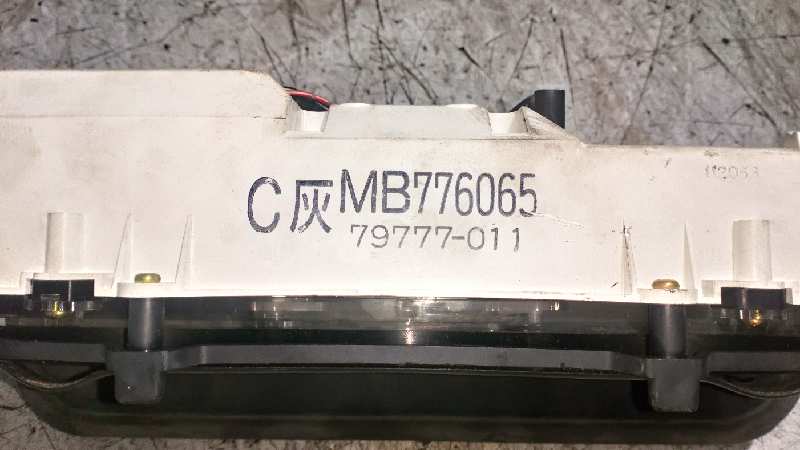 MANDO MULTIFUNCION MITSUBISHI MONTERO (L040) - vista 2