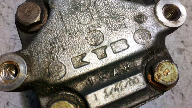 BOMBA DIRECCION SKODA OCTAVIA BERLINA (1U2) - vista 2