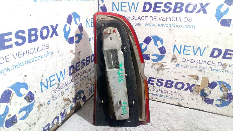 PILOTO TRASERO IZQUIERDO FORD ESCORT BERL./TURNIER - vista 3