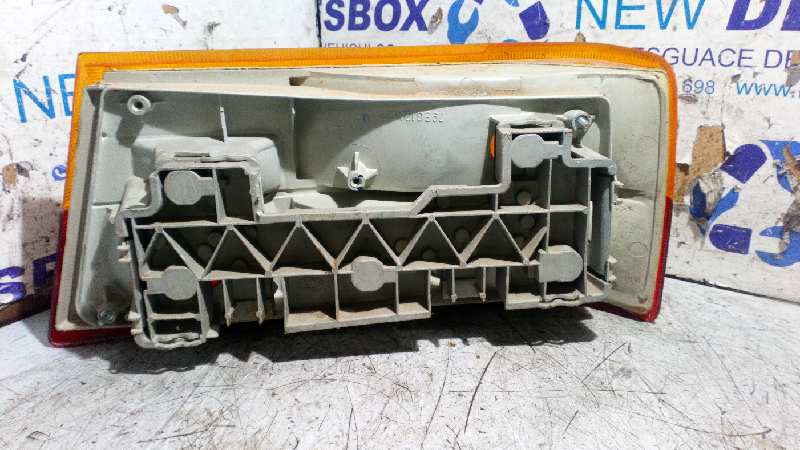 PILOTO TRASERO IZQUIERDO FORD TAURUS - vista 3