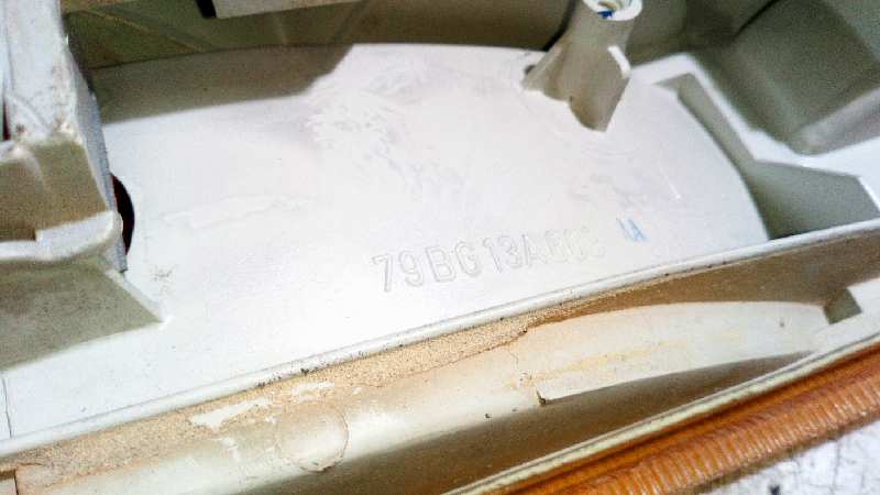 PILOTO TRASERO IZQUIERDO FORD TAURUS - vista 4