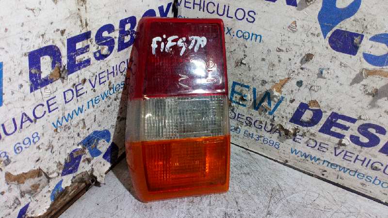 PILOTO TRASERO IZQUIERDO FORD FIESTA BERL./EXPRESS