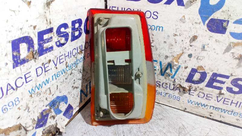 PILOTO TRASERO IZQUIERDO FORD FIESTA BERL./EXPRESS - vista 2