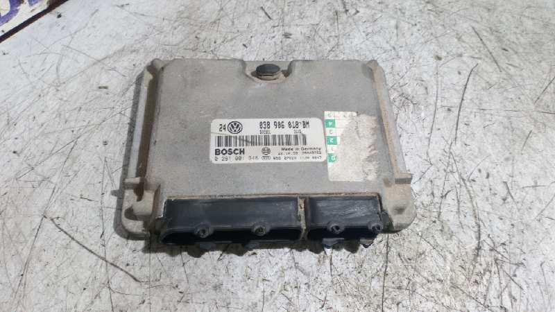 CENTRALITA MOTOR UCE VOLKSWAGEN GOLF IV BERLINA (1J1)
