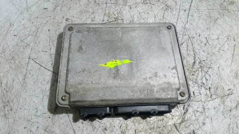 CENTRALITA MOTOR UCE VOLKSWAGEN GOLF IV BERLINA (1J1) - vista 2