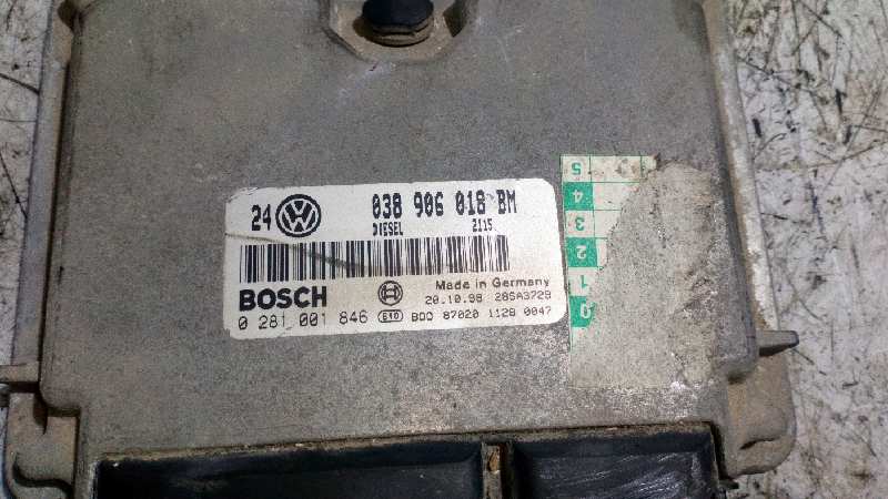 CENTRALITA MOTOR UCE VOLKSWAGEN GOLF IV BERLINA (1J1) - vista 3