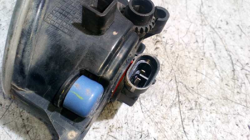 FARO ANTINIEBLA DERECHO RENAULT CLIO III - vista 4