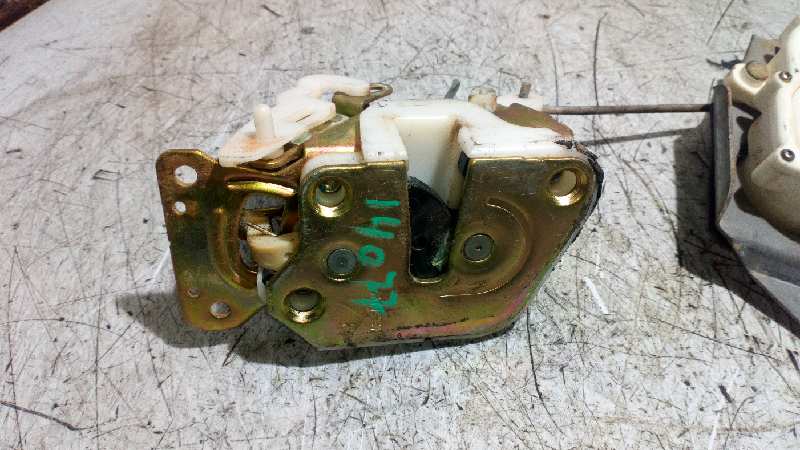 CERRADURA PUERTA TRASERA DERECHA MITSUBISHI MONTERO SPORT (K90) - vista 5