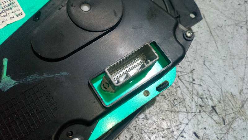 CUADRO INSTRUMENTOS DACIA LOGAN - vista 2