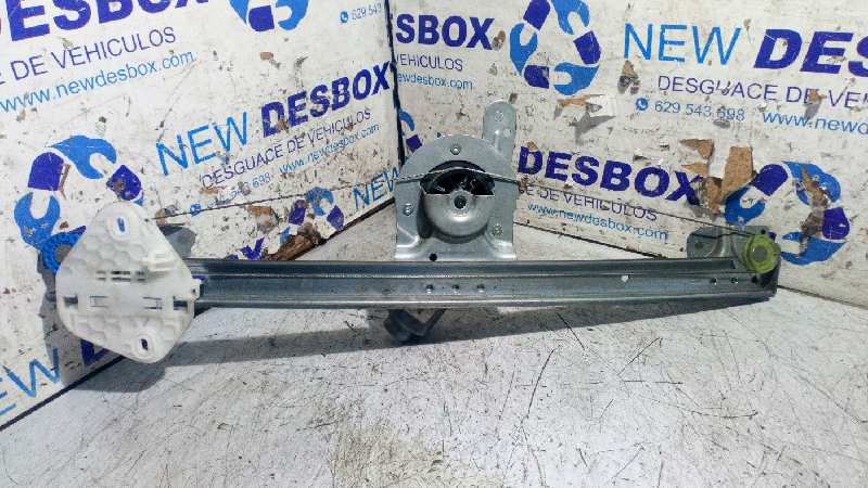 ELEVALUNAS DELANTERO DERECHO DACIA LOGAN - vista 2