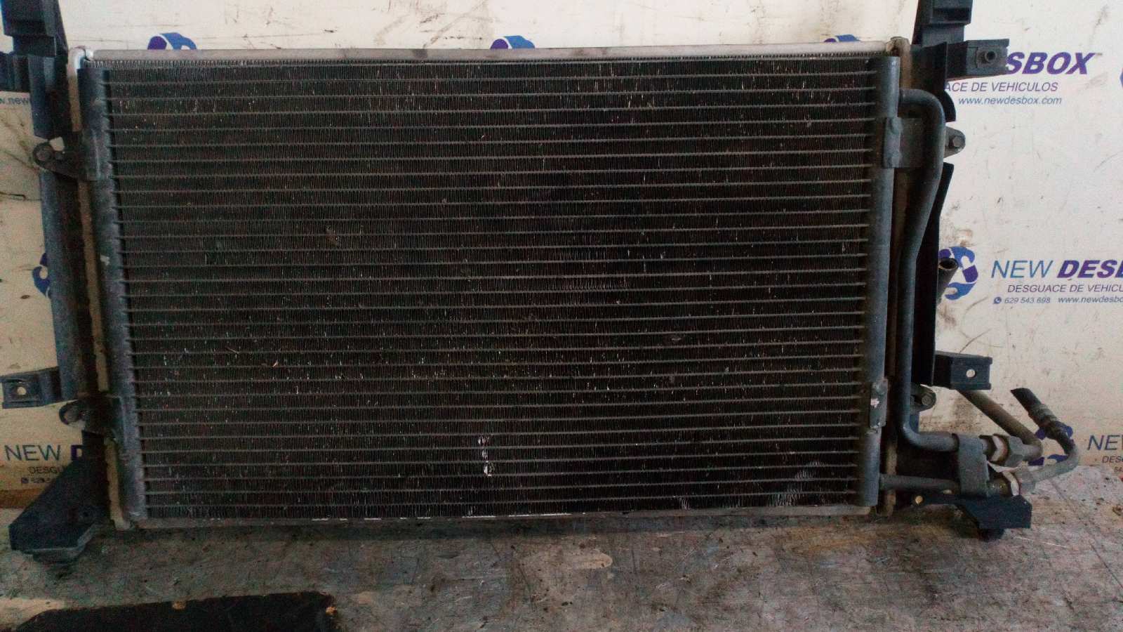 CONDENSADOR / RADIADOR AIRE ACONDICIONADO VOLKSWAGEN LT CAJA CERRADA / COMBI (MOD. 1997)
