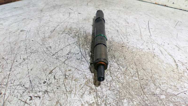 INYECTOR RENAULT MASTER II - vista 2