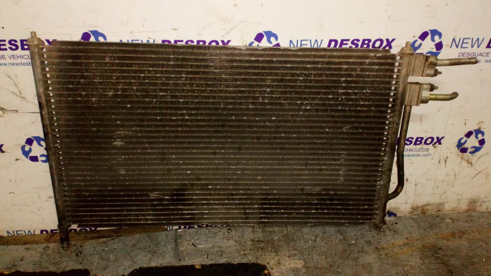 CONDENSADOR / RADIADOR AIRE ACONDICIONADO FORD FOCUS BERLINA (CAK)
