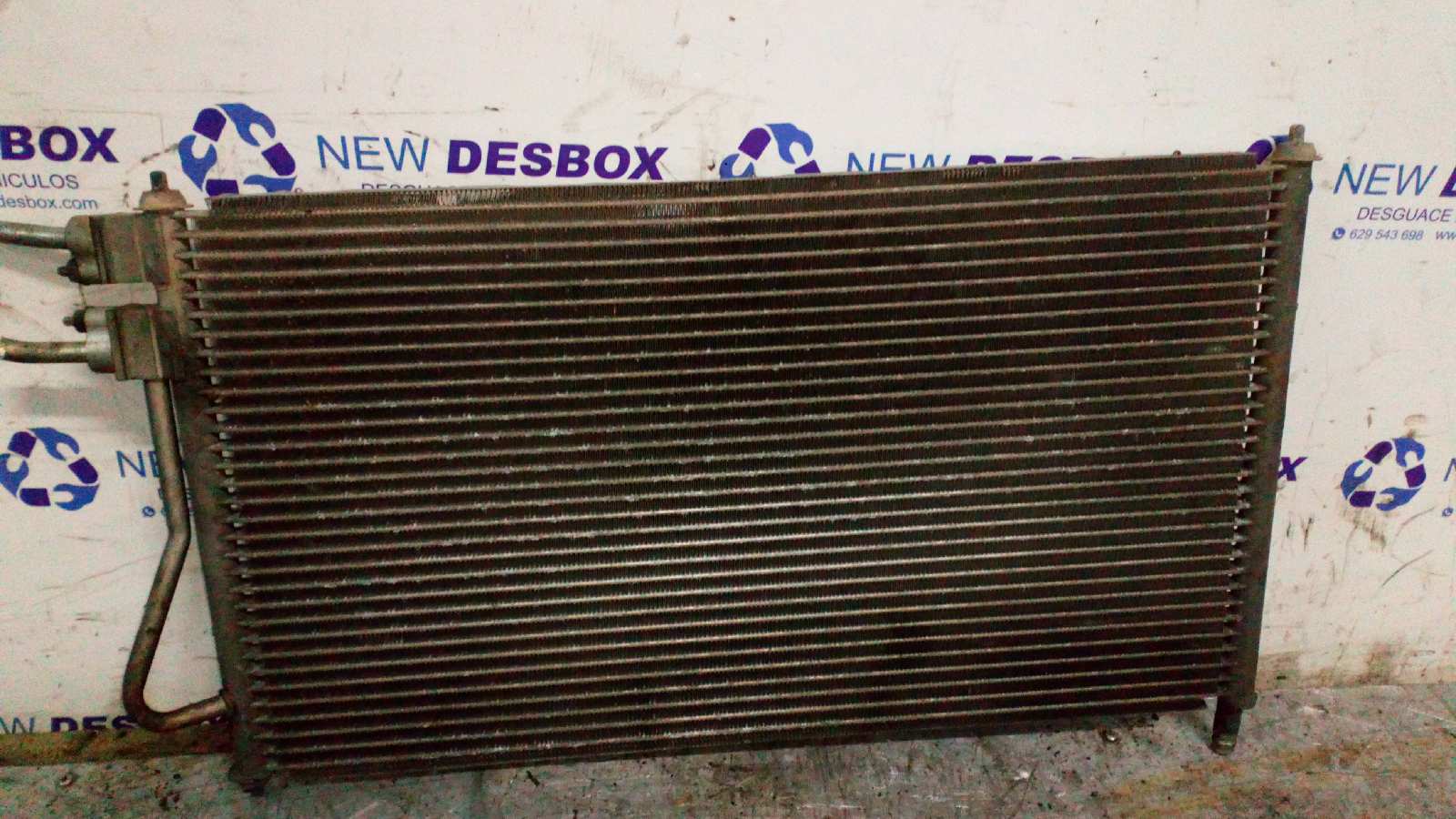 CONDENSADOR / RADIADOR  AIRE ACONDICIONADO FORD FOCUS BERLINA (CAK) - vista 2