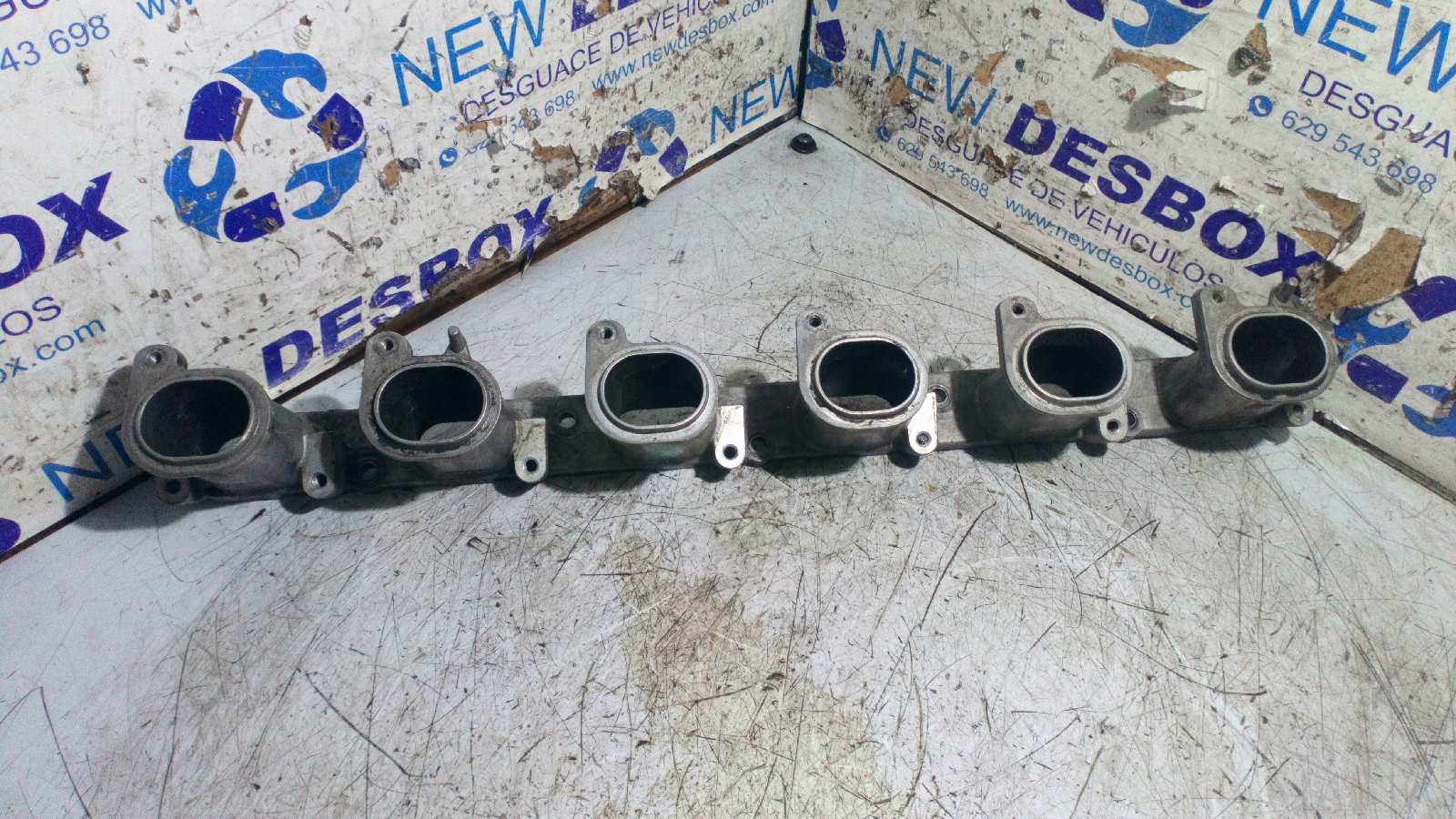 COLECTOR ADMISION BMW SERIE 7 (E65/E66) - vista 3