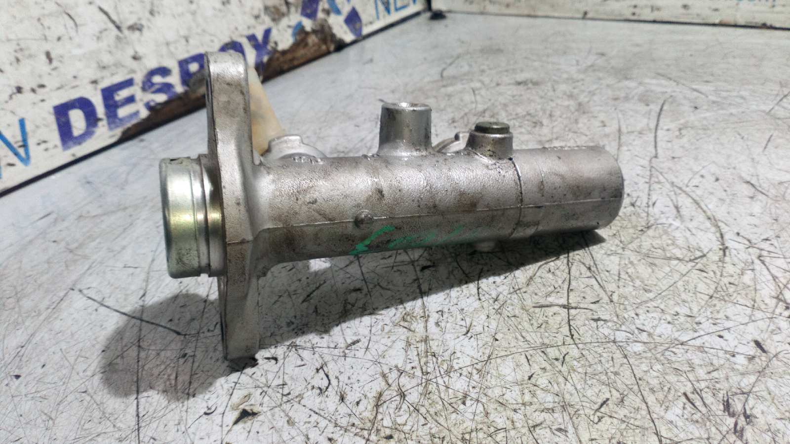 BOMBA FRENO NISSAN CABSTAR - vista 5