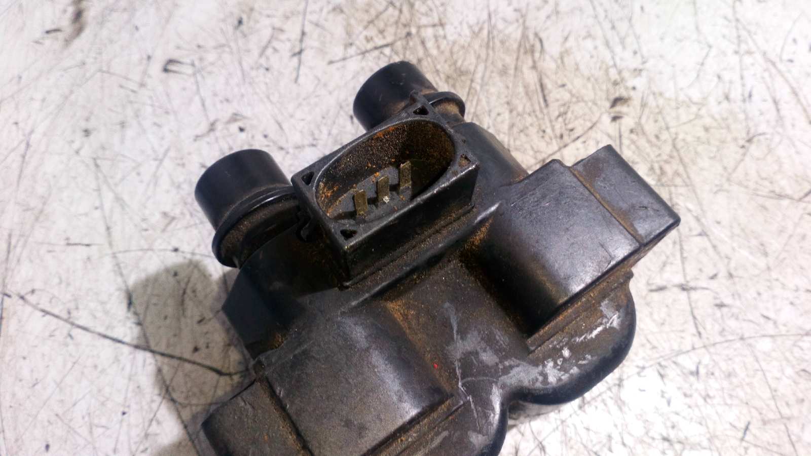 BOBINA ENCENDIDO FORD ESCORT BERL./TURNIER - vista 2