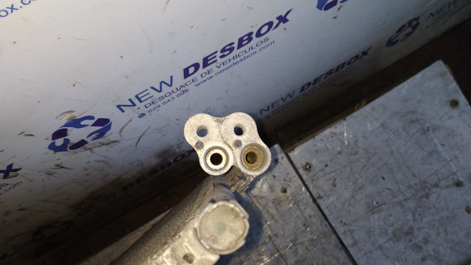 CONDENSADOR / RADIADOR  AIRE ACONDICIONADO BMW SERIE 5 BERLINA (E60) - vista 2