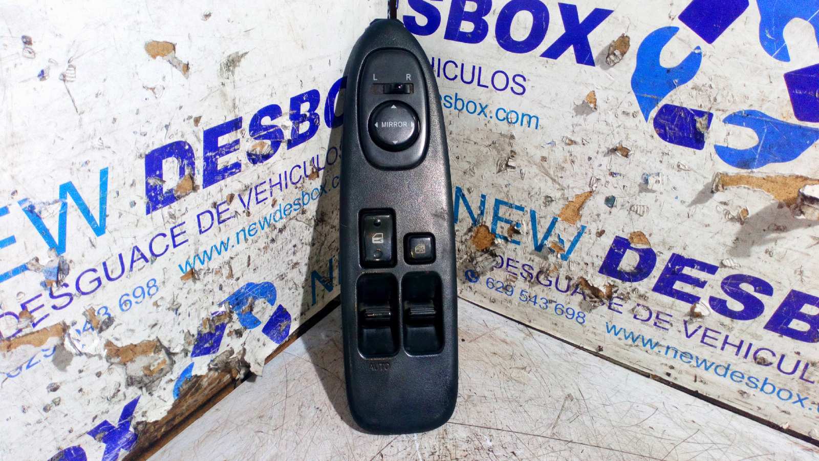 MANDO ELEVALUNAS DELANTERO IZQUIERDO TOYOTA CELICA (T20)