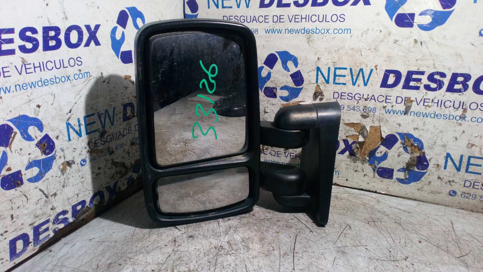 RETROVISOR IZQUIERDO RENAULT TRAFIC (DESDE 5.89)