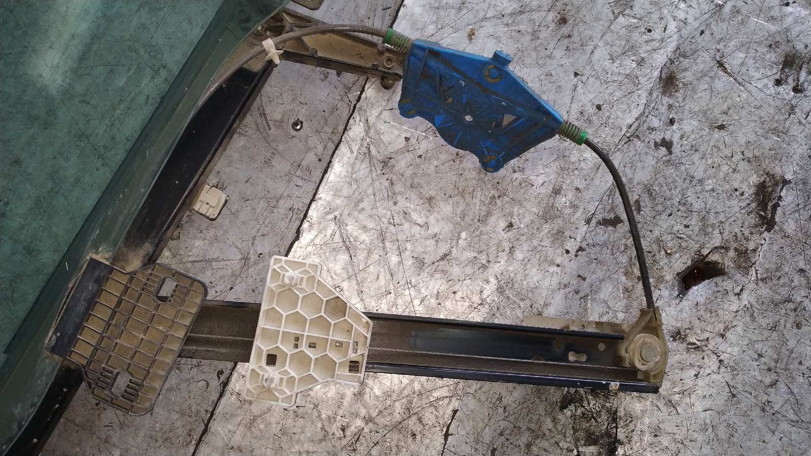 ELEVALUNAS TRASERO DERECHO AUDI A4 BERLINA (8E) - vista 4