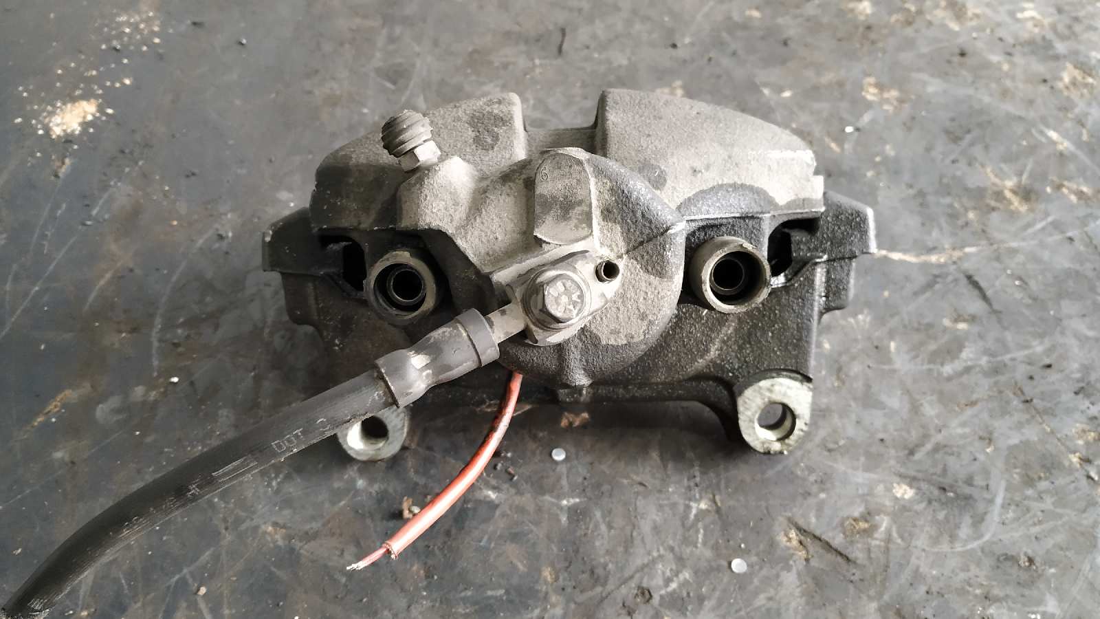 PINZA DE FRENO DELANTERA IZQUIERDA VOLKSWAGEN GOLF VI (5K1) - vista 3