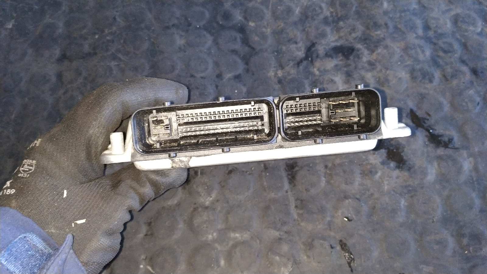 CENTRALITA MOTOR UCE BMW SERIE 7 (E65/E66) - vista 3