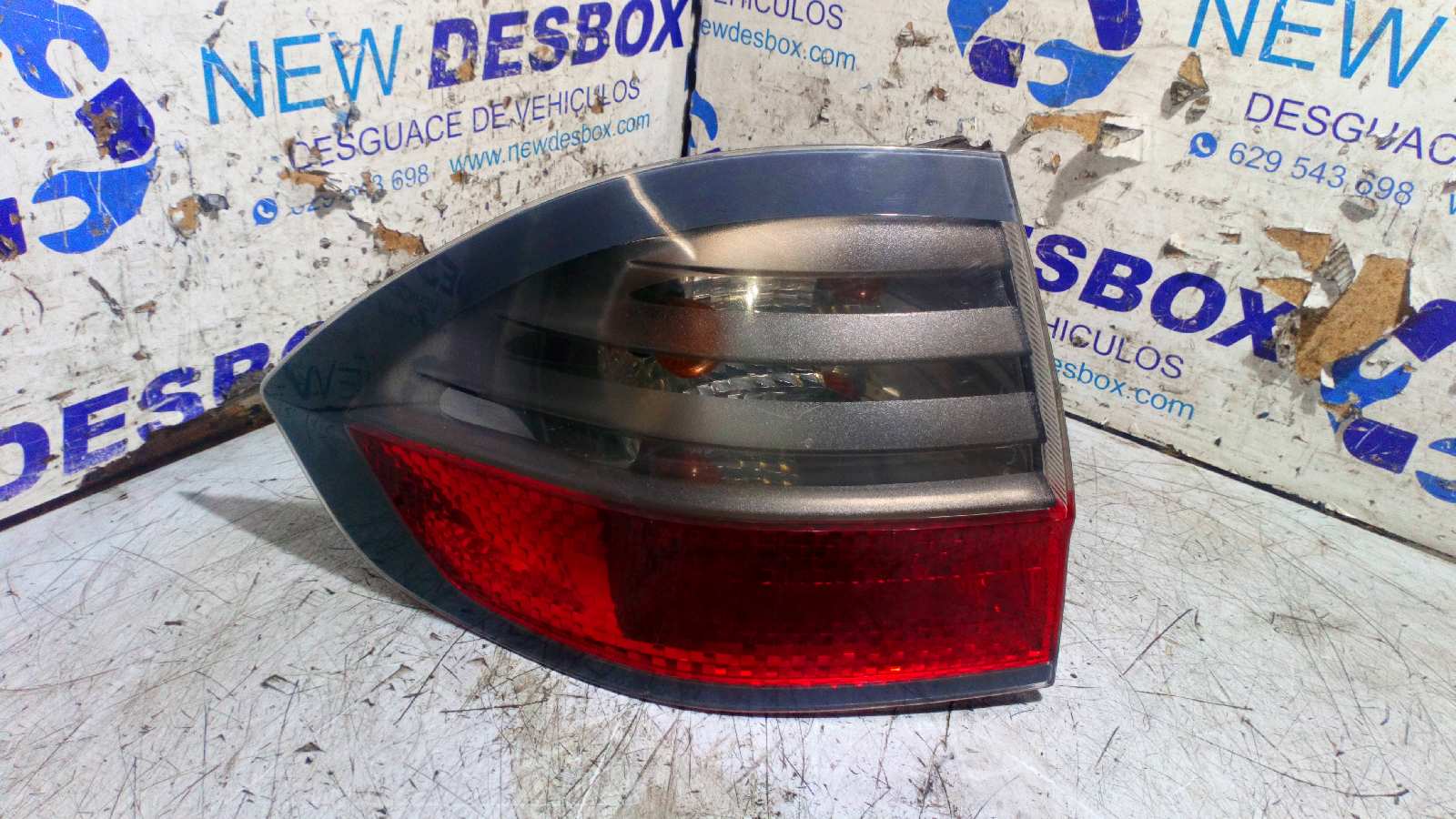 PILOTO TRASERO IZQUIERDO FORD S-MAX (CA1)