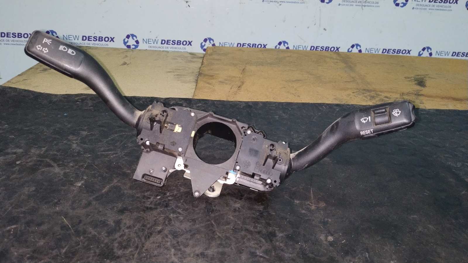 MANDO MULTIFUNCION AUDI A4 BERLINA (8E)