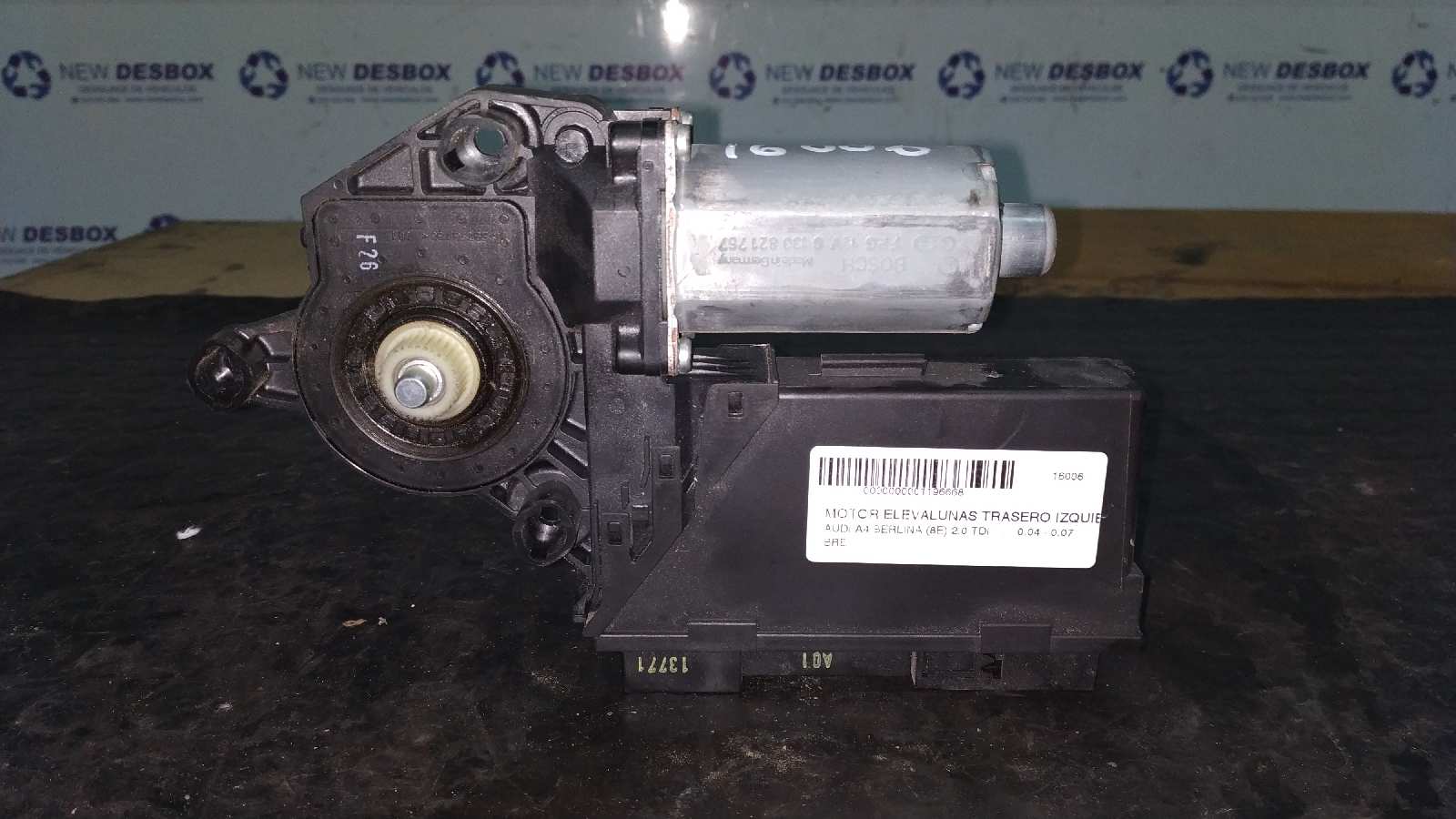 MOTOR ELEVALUNAS TRASERO IZQUIERDO AUDI A4 BERLINA (8E)