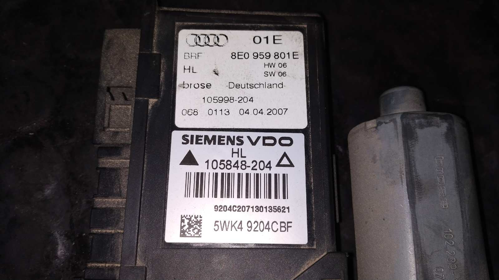 MOTOR ELEVALUNAS TRASERO IZQUIERDO AUDI A4 BERLINA (8E) - vista 2