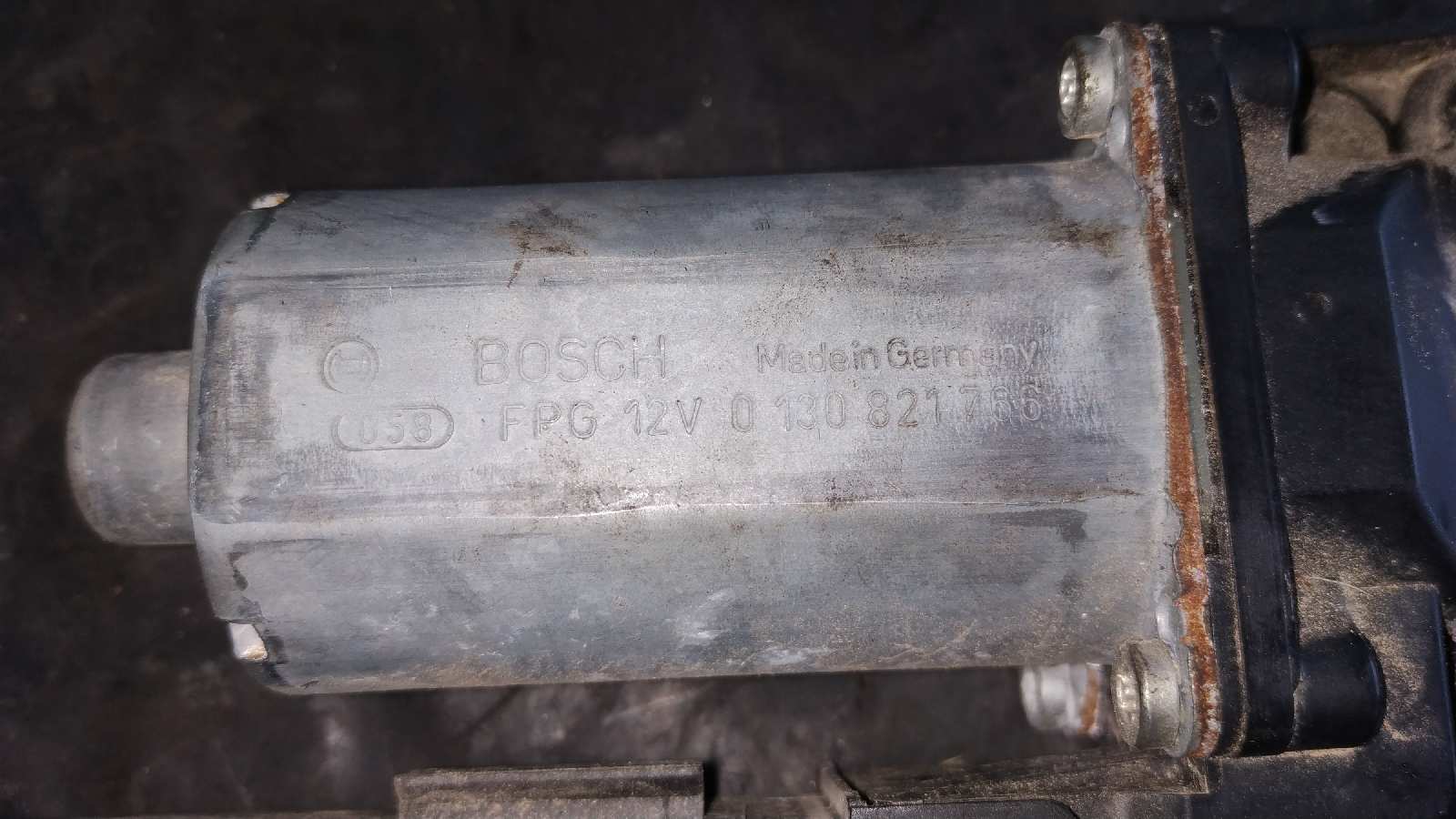 MOTOR ELEVALUNAS TRASERO DERECHO AUDI A4 BERLINA (8E) - vista 3